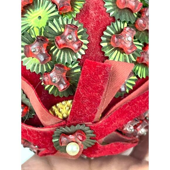 VTG Beaded Ornament Ball Music Box Christmas Decor | MCM Push Pin Craft Sequin - Picture 9 of 11